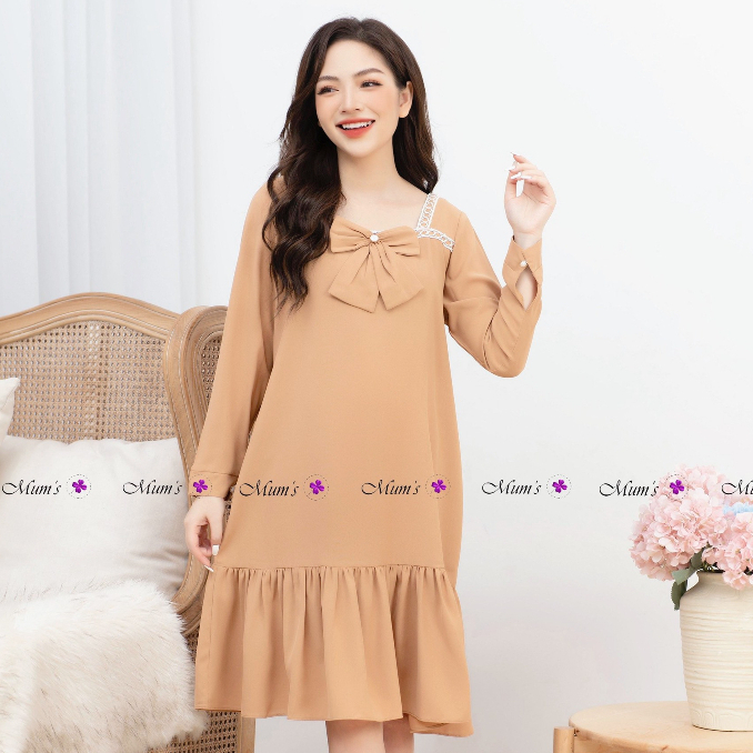 Đầm bầu xinh Mum's shop VV270 màu nude dễ thương, đính nơ xinh xắn, mẹ bầu diện thoải mái