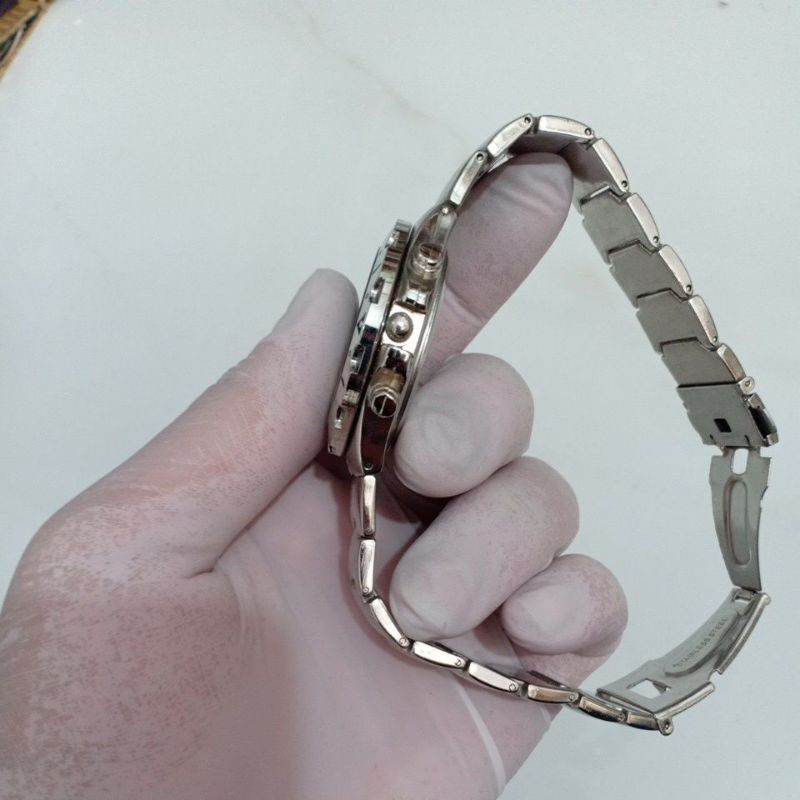 đồng hồ si nhật nam hiệu OUMGE niềng xoay độ mới cao 95% giả 6kim