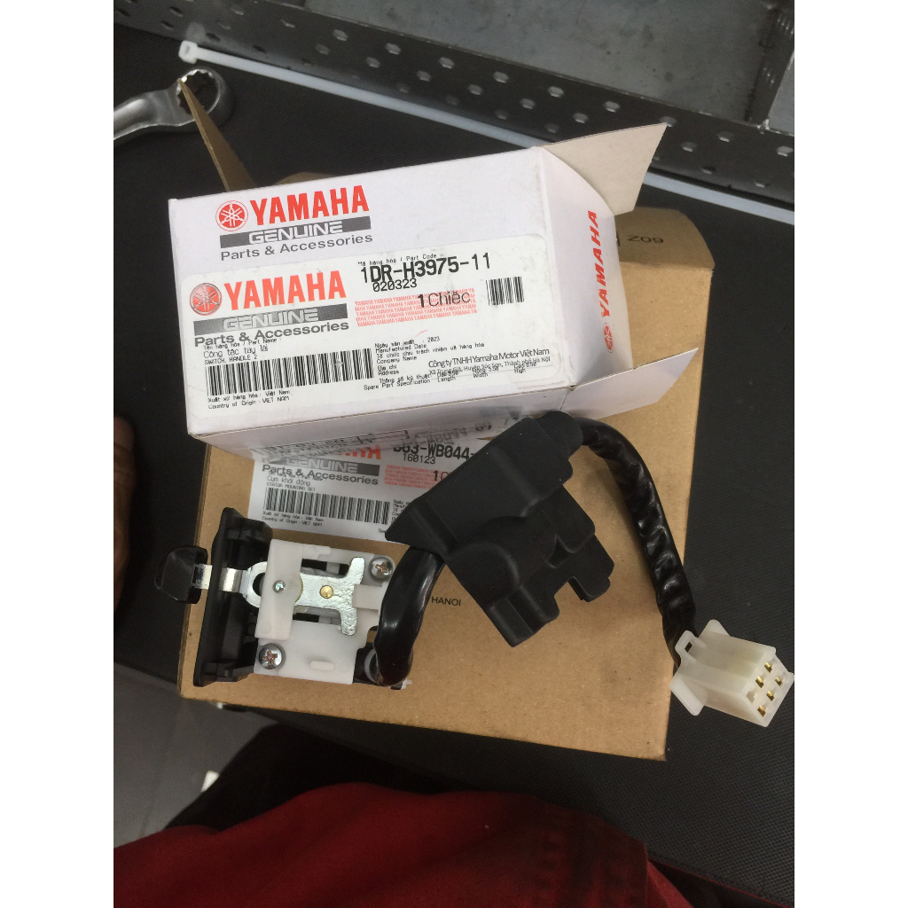 Cùm công tắc xi nhan Nozza 1DR và Grande 2BM và Acruzo