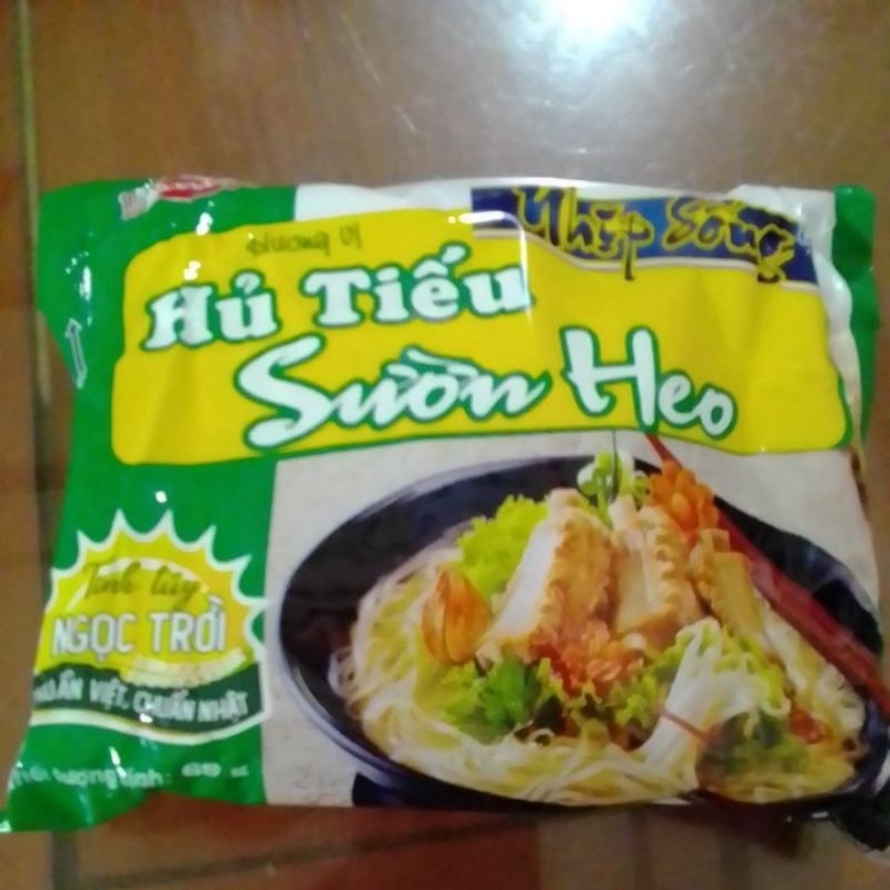 Hủ tiếu nhịp sống hương vị sườn heo 69g