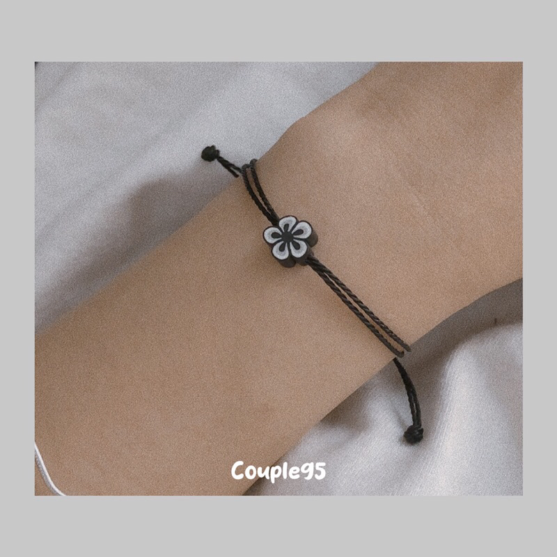 Vòng tay, vòng cổ bông hoa viền đen