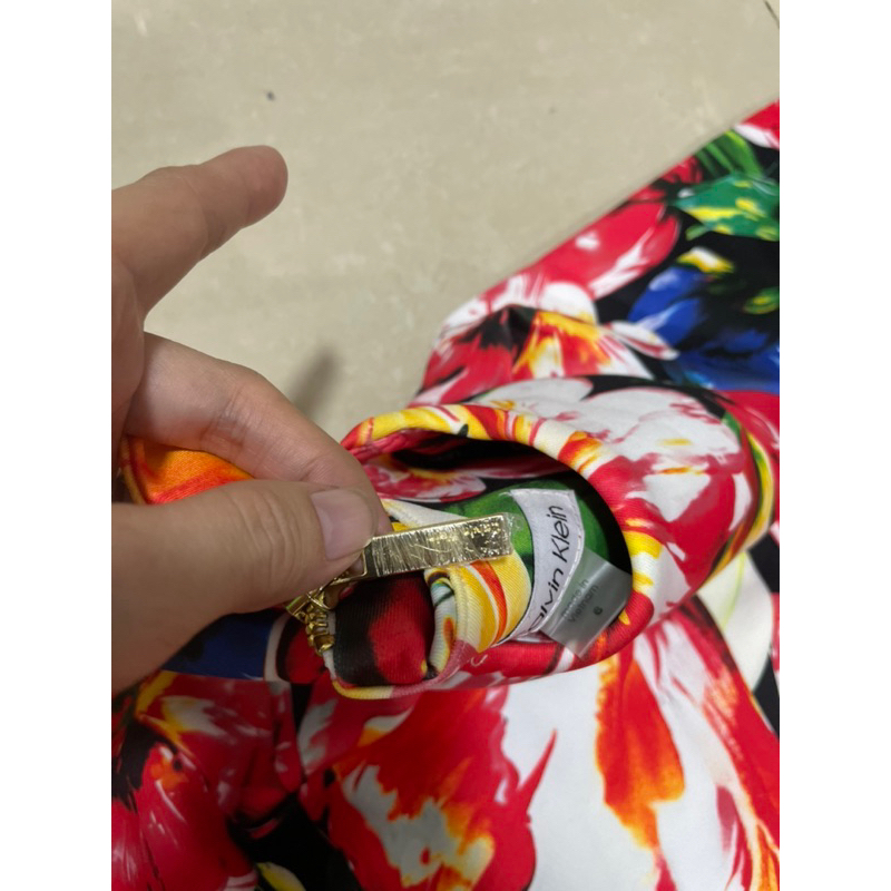 Đầm Calvin klein  dư in hoa siêu đẹp