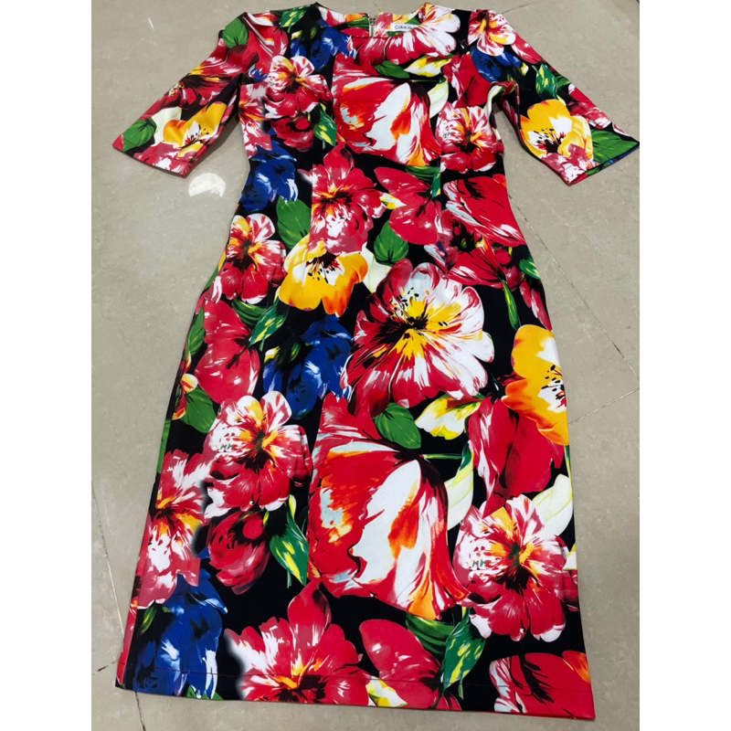 Đầm Calvin klein  dư in hoa siêu đẹp