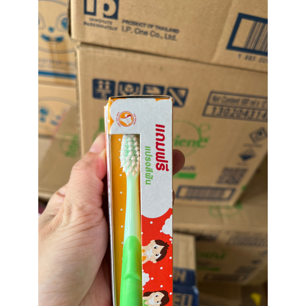 Chính hãng - Kem đánh răng trẻ em Dokbuaku Thái Lan hương trái cây  - Cho bé từ 2 tuổi