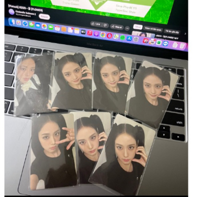 Card bo góc hot của album JISOO - HÀNG OFFICIAL
