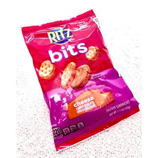 Thùng bánh Ritz nhân phô mai Mỹ(30 gói)
