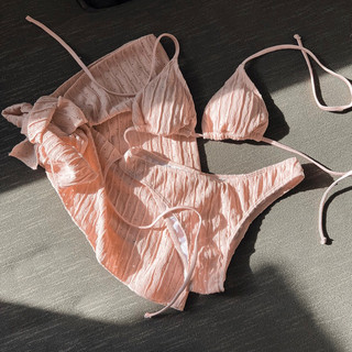 Bikini 2 mảnh tam giác kèm khăn quấn