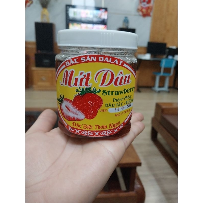 Mứt dâu tây ,dâu tằm nguyên xác Đà Lạt