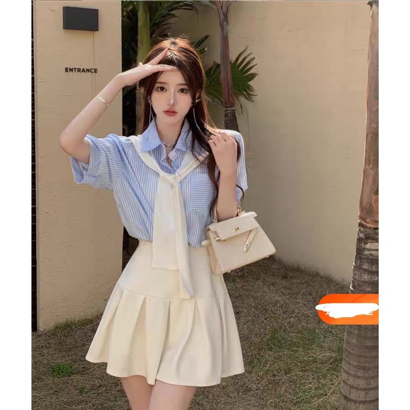 Áo sơ mi kẻ sọc tay lỡ kèm khăn rời