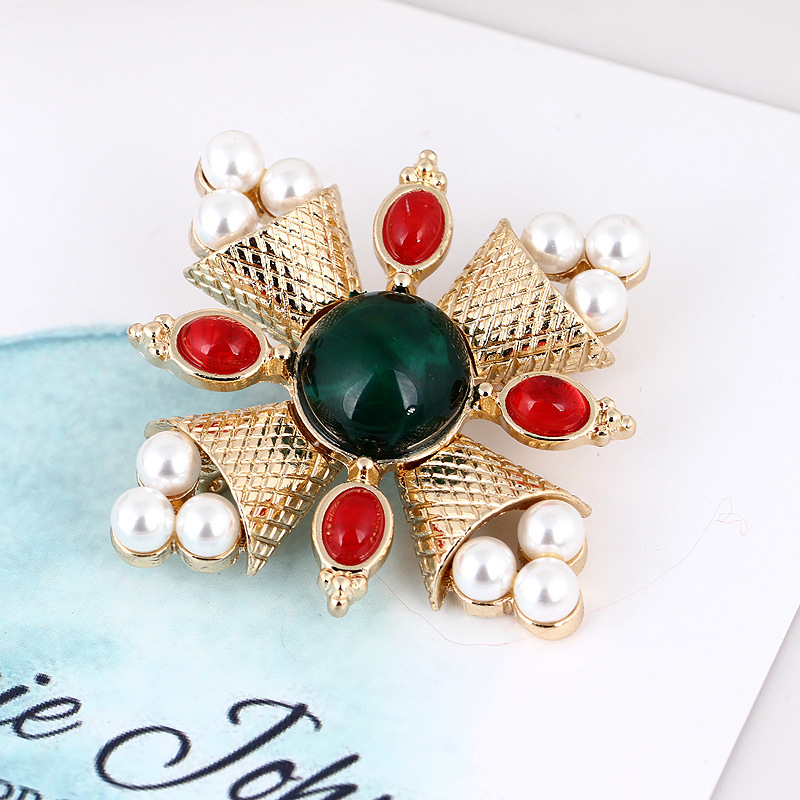 Ghim cài áo nam nữ Eleanor Accessories hình chuông đính đá ngọc trai nhân tạo phụ kiện thời trang 5673