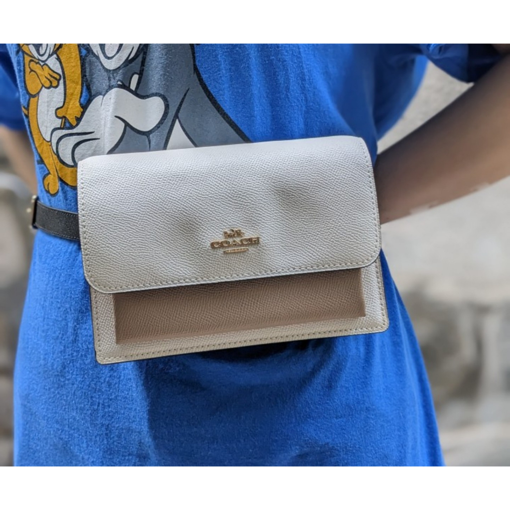 Túi Coach 6422 Beltbag màu trắng