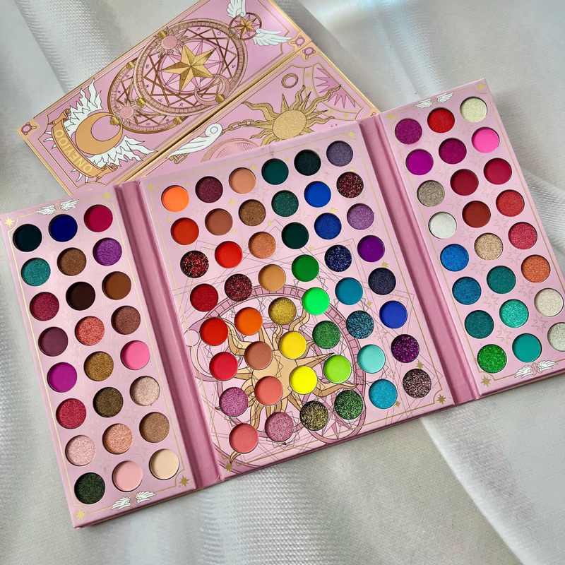 Bảng mắt 63 ô đáp ứng mọi nhu cầu makeup cả makeup chuyên nghiệp
