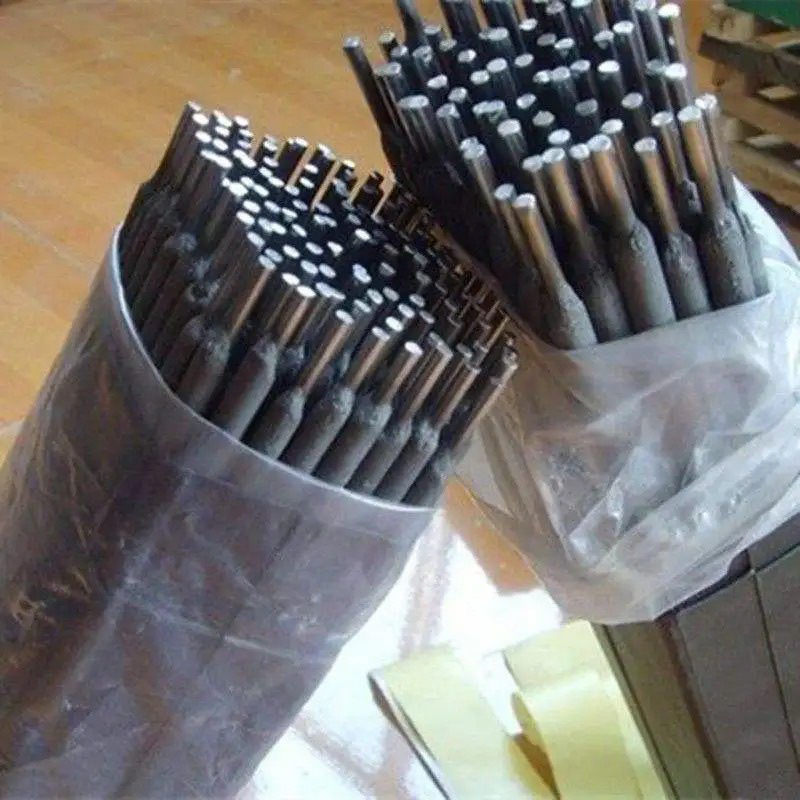 Combo 10 tặng 1 que hàn gang GG.33-VD loại 3.2mm