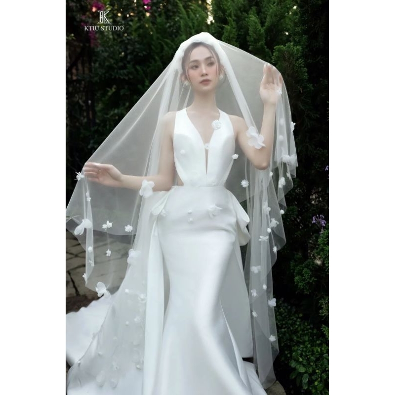 Lúp cô dâu chụp ảnh đính hoa đẹp