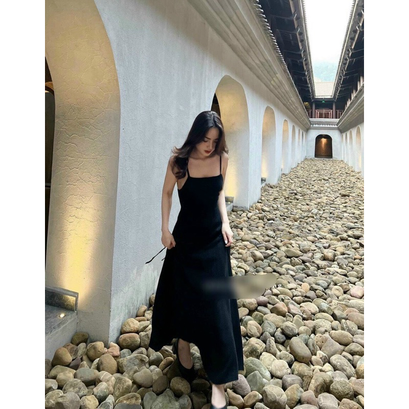 Florence - Đầm maxi hai dây đan dây sau lưng 2 màu đen và nude