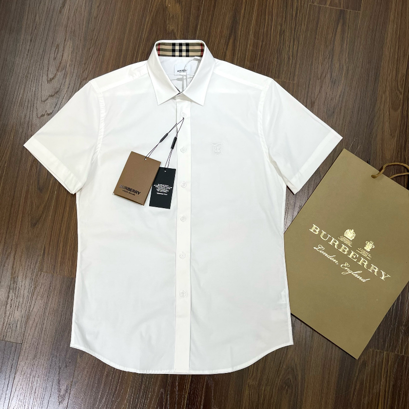 Áo sơ mi cộc tay Burberry sọc cổ trong logo thêu ngực trơn LA 1-1 on web