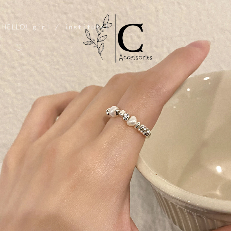 Nhẫn bạc kết hợp hạt trai nhân tạo tinh tế thời thượng | CHOO ACCESSORIES |