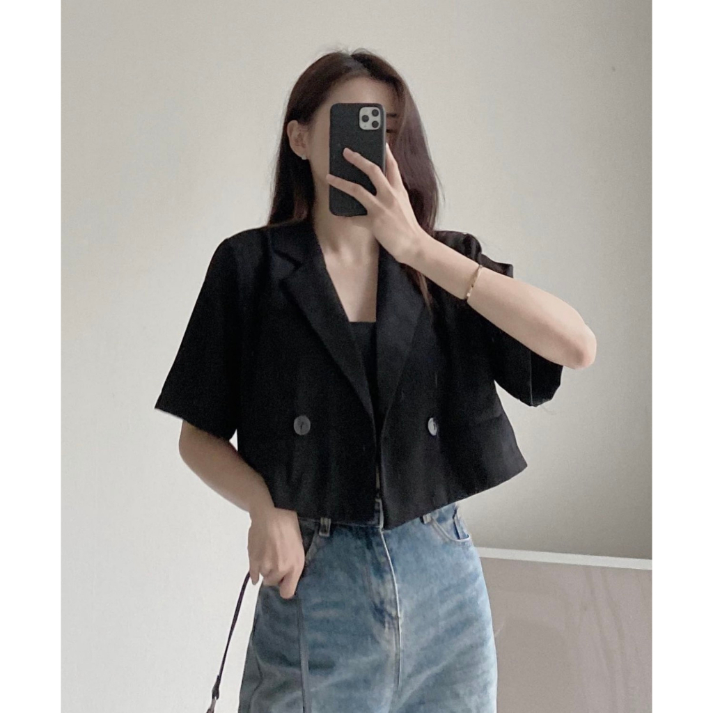 Áo blazer 2 cúc khoét lưng kiểu dáng croptop - Retrostyle - Avestcrtholung/P7K3 | BigBuy360 - bigbuy360.vn