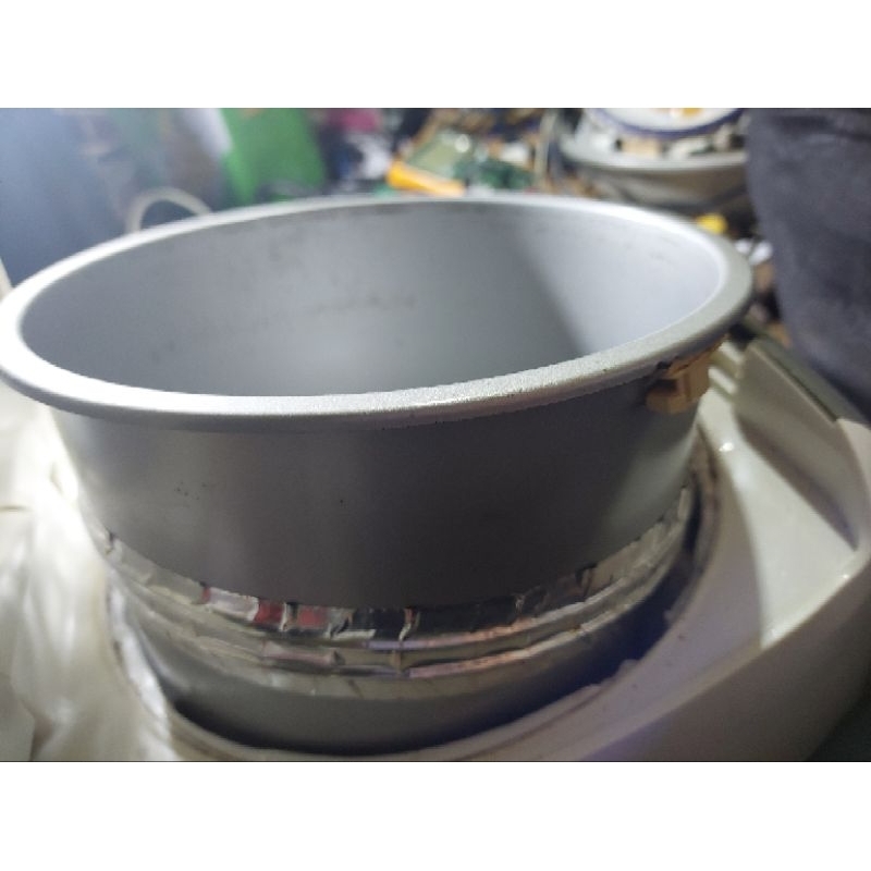 Giong nắp nồi cơm toshiba rc 10nmf