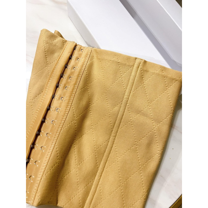 1 Cặp Đai Nịt Định Hình Đùi, Bắp Chân. Size XxxS Cùng Hàng Đai Siết Eo Loại 1