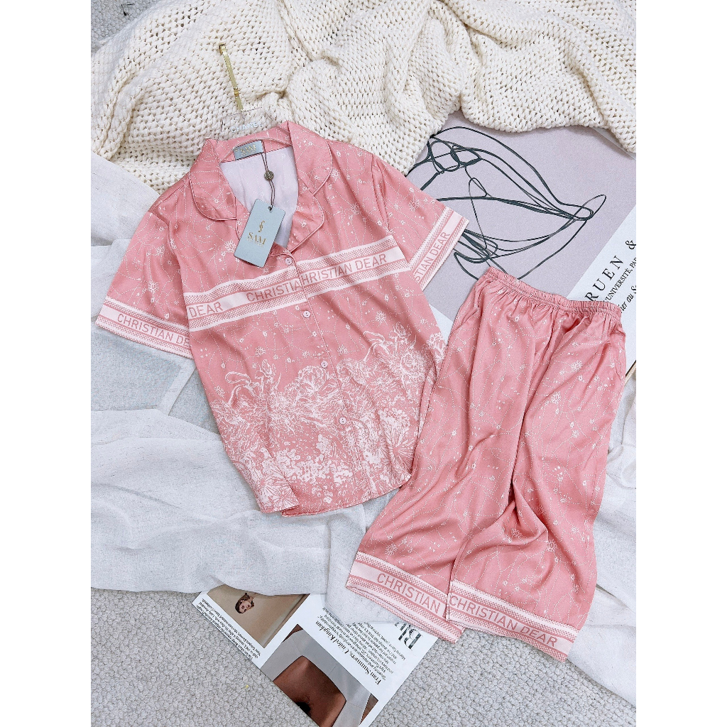 Bộ đồ ngủ mặc nhà Pijama Sam, set đồ ngủ họa tiết cung hoàng đạo trẻ trung năng động, chất mềm mịn dáng áo cộc quần ngố