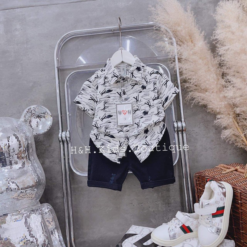Bộ cộc tay sơ mi lụa, quần thô kaki mềm cực chất cho bé trai của nhà Bách Nhật
