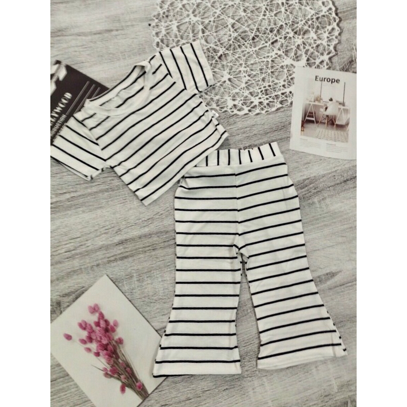 Sét bộ sọc cho bé