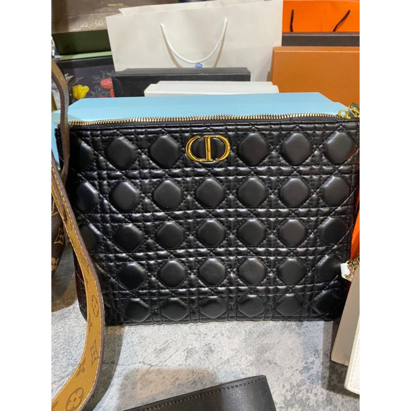 Túi xách hàng trưng bày thanh lý giá từ 200k-450k