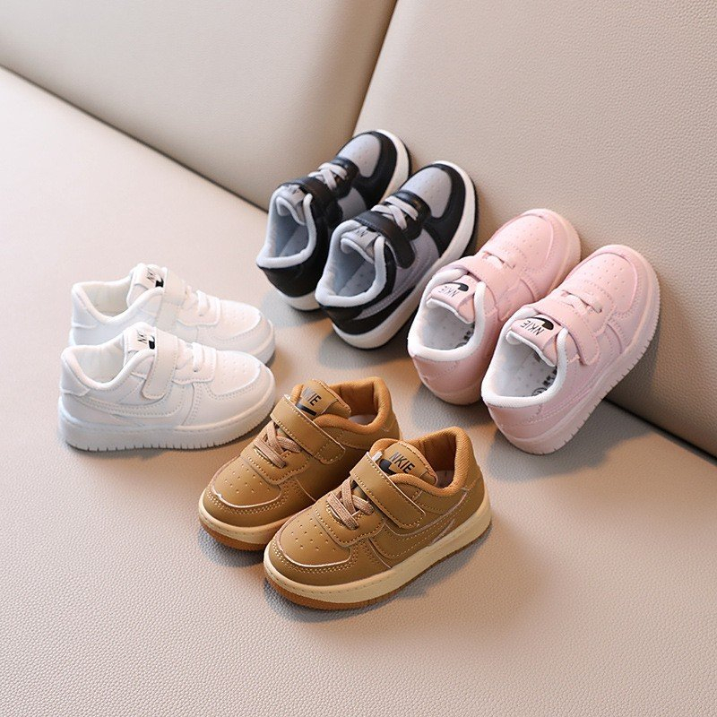 GIÀY NIKE ĐỦ MÀU CHO BÉ TRAI BÉ GÁI