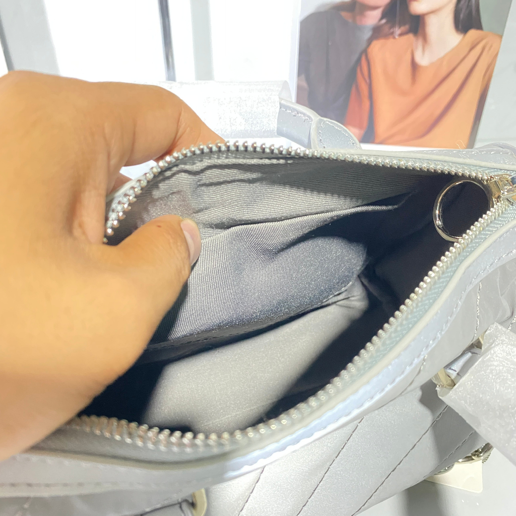 túi xách tay + đeo chéo size 21x16x11 cm đủ màu Ck2-30151002.