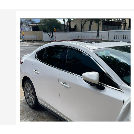 Nẹp chân kính, cong kính mazda 3 inox 2020 - 2022 inox cao cấp