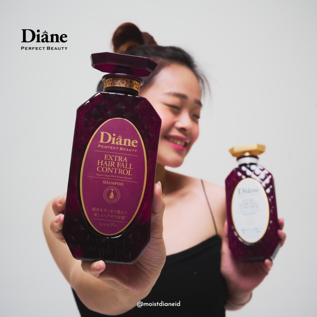 Combo gội xả kiểm soát tóc rụng Moist Diane Extra Hair Fall Control 450mlx2