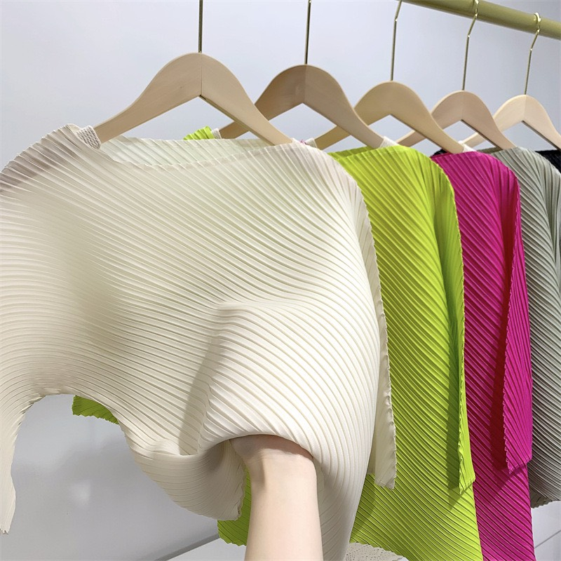 (HÀNG SẴN) Áo thun lò xo tay lửng mẫu mới về, Áo vạt xéo cách điệu cánh tay, freesize co giãn nhiều