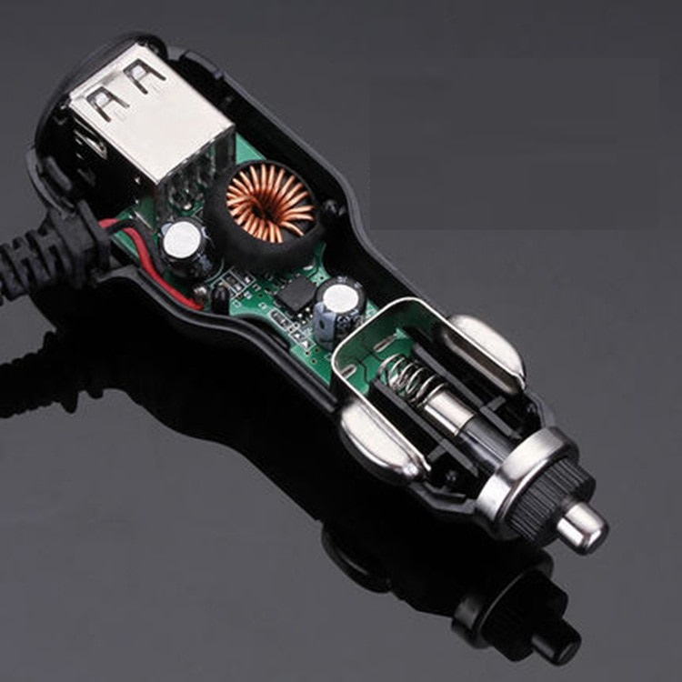 Cáp cắm tẩu cam hành trình, Tẩu sạc điện thoại ô tô