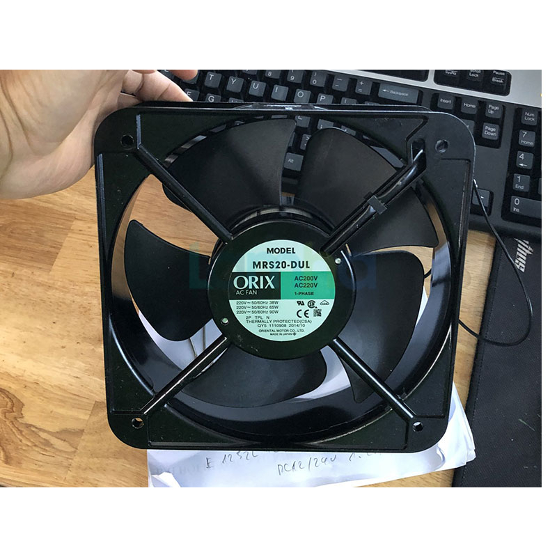 Quạt thông gió vuông sắt Super Orix MR20060-AC Kích thước 20x20x6cm