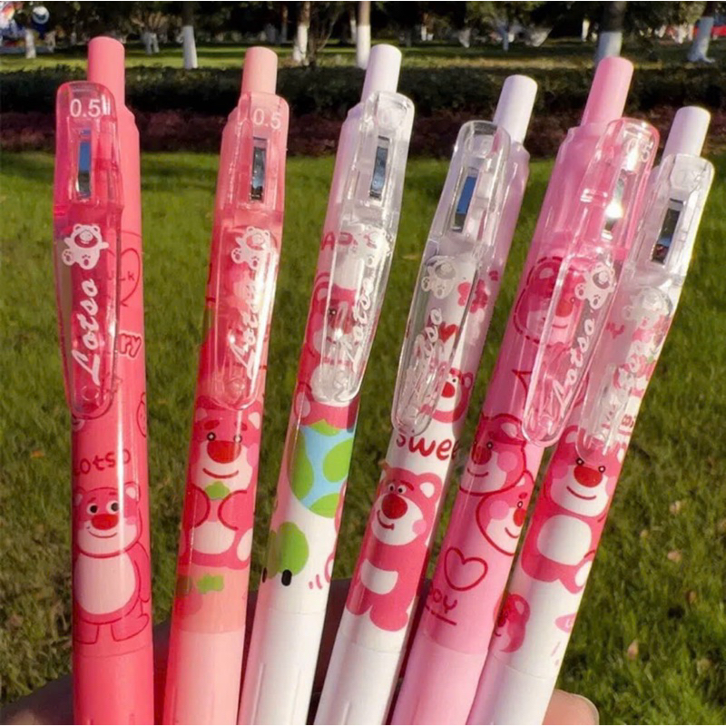 Set 6 Bút Gấu Dâu Lotso Mực Gel Màu Đen Tập Viết Hình Kiểu Hoạt Hình Dễ Thương Cho Học Sinh