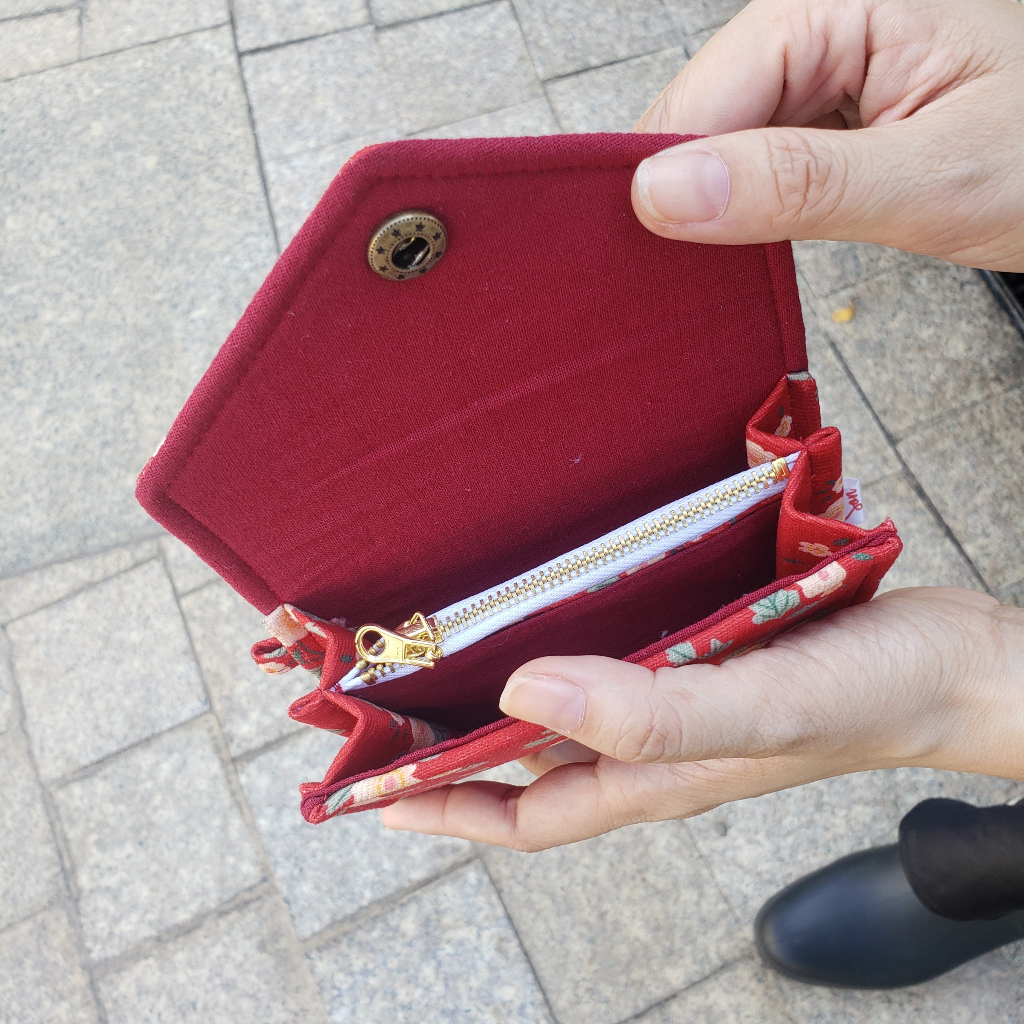 Ví Vải Handmade Đỏ Hoa Đào Siêu Đẹp, May Mắn Về Mặt Phong Thủy