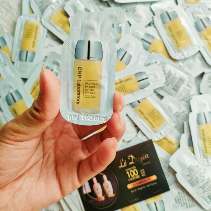 Date 2025. 1 Gói Tinh Chất Keo Ong, Tái Tạo , Phục Hồi Da CNP