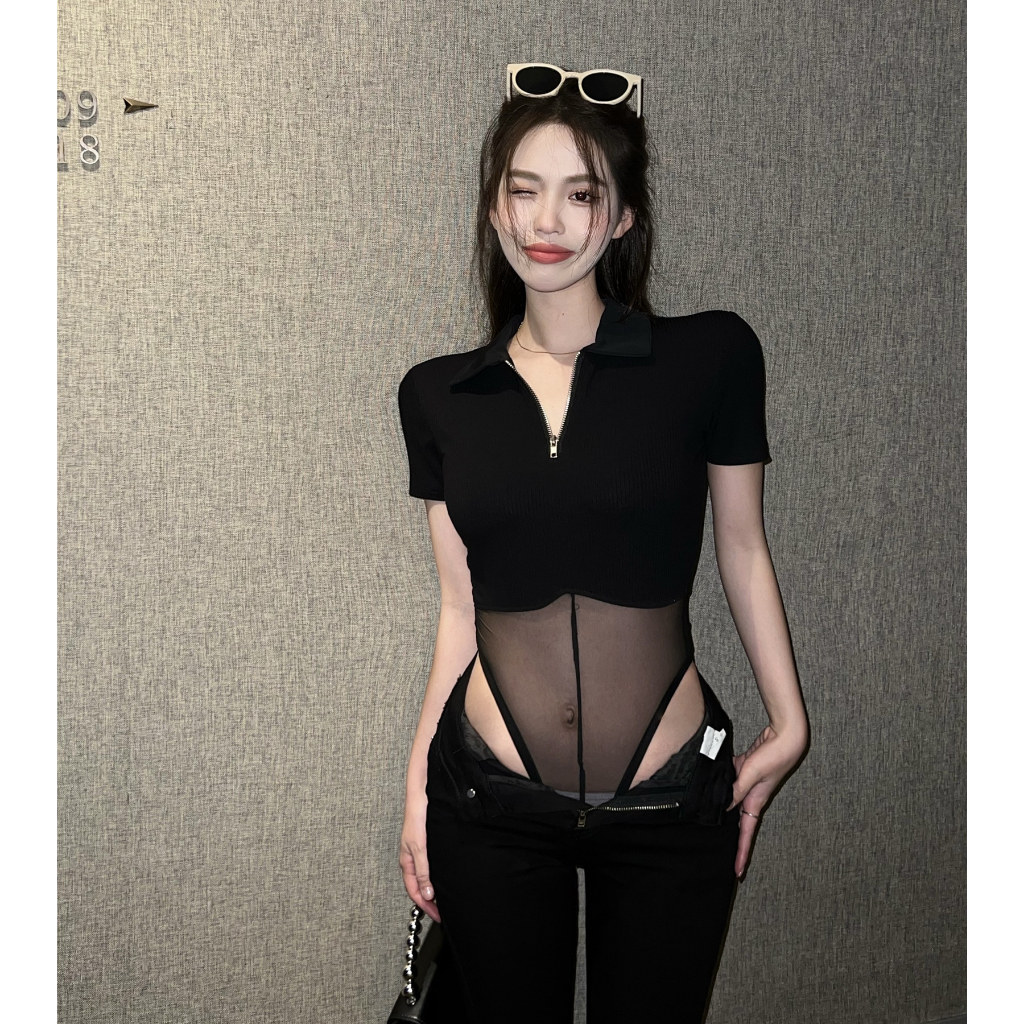 Áo thun nữ ngắn tay cổ sơ mi, bodysuit phối lưới sexy màu đen NP29