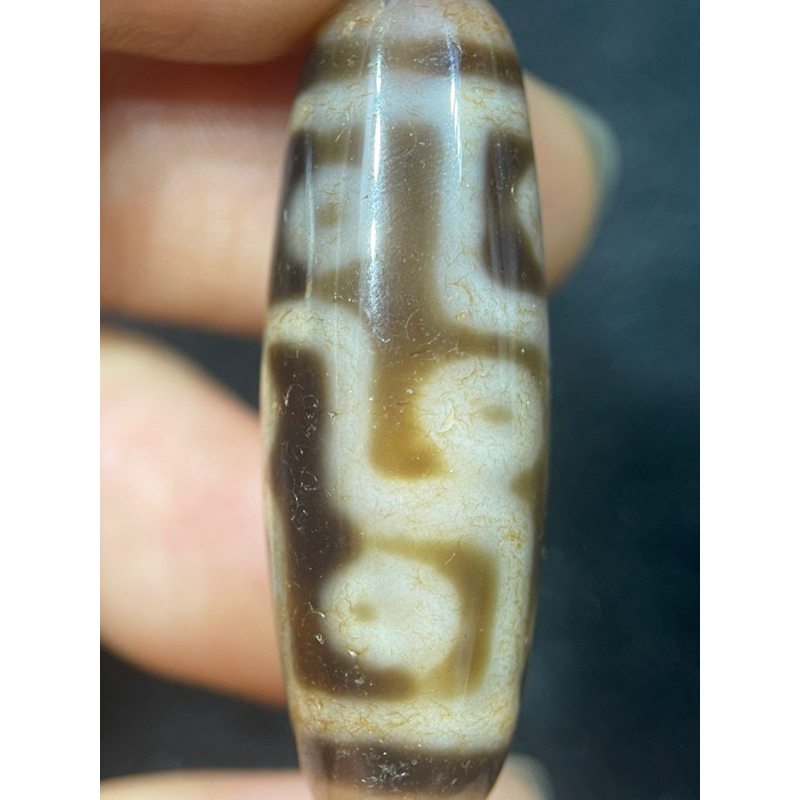 Đá phong thuỷ dzi tây tạng 9 mắt màu cam phong hoá mê li