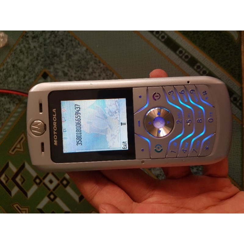 Điện thoại Motorola L6 nguyên zin