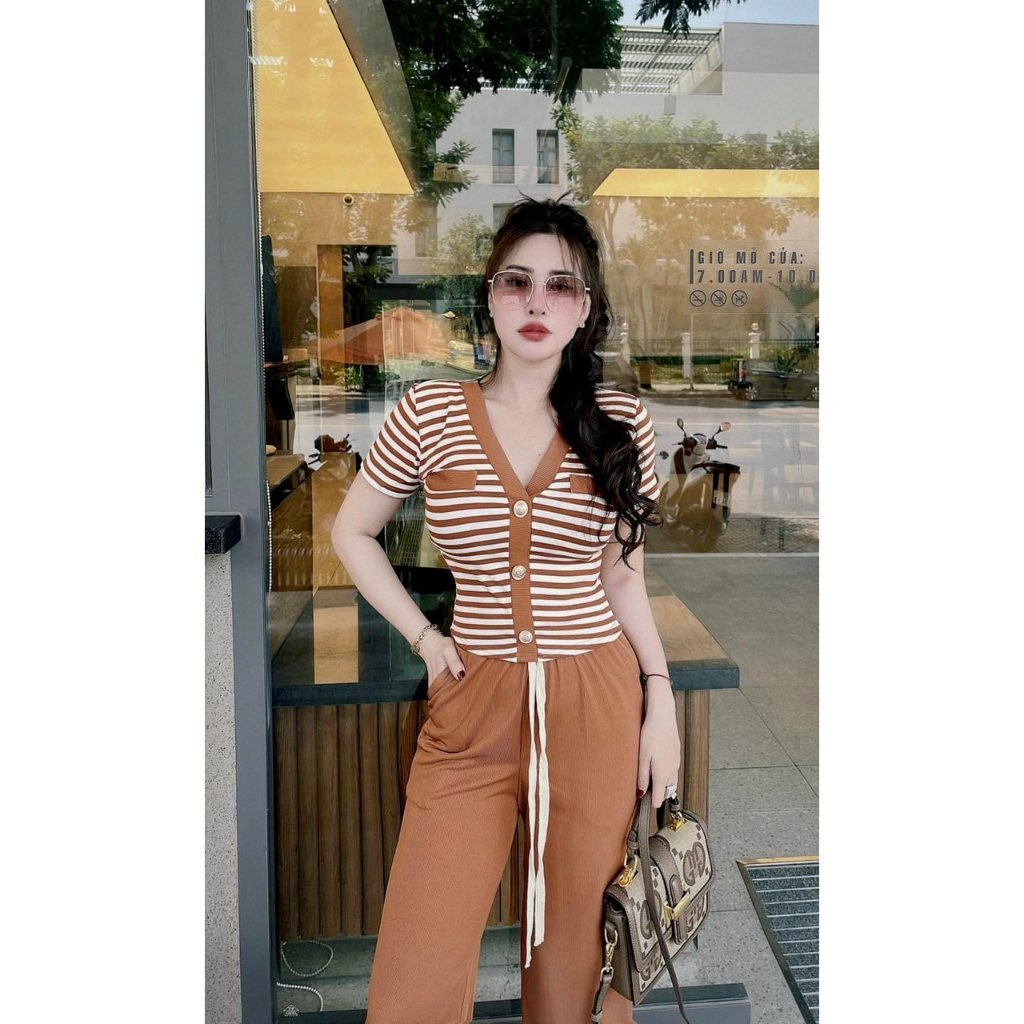 [5.5 Sales Freeship] Set áo thun kẻ sọc tay ngắn cổ v đính nút phối quần dài ống suông chất thun gân mặc thoải mái mtb