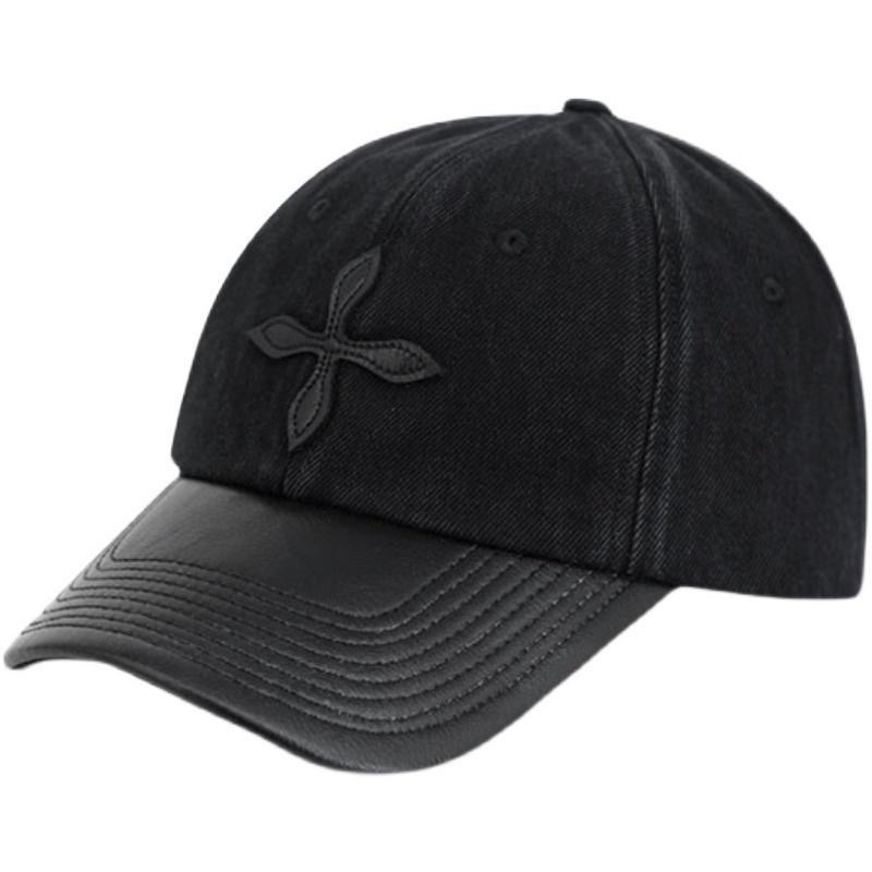 SMFK CAPS - Mũ lưỡi chai màu đen thêu unisex