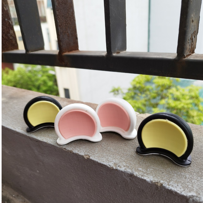 Tai Gấu Gắn Mũ Bảo Hiểm 2 Màu Cute,Hot Trend-Kèm Keo Dán Siêu Chắc