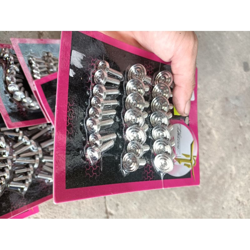 Ốc Salaya Full dàn áo các dòng xe - Inox 304 - Salaya V2