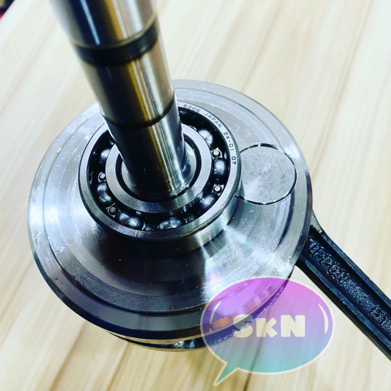 DÊN ĐÔN IPPON RACING 12,5 TAY 3 MÁ 100 THÁI LAN