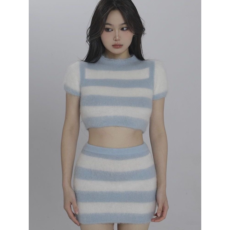 ✿𝘀𝗽𝗶𝗱𝗲𝗿𝗵𝗼𝘂𝘀𝗲𝗱𝗻✿ |Ảnh Thật|ORDER | Set Áo Len Croptop & Chân Váy Dệt Kim Ôm Body Kẻ Sọc 3 Màut