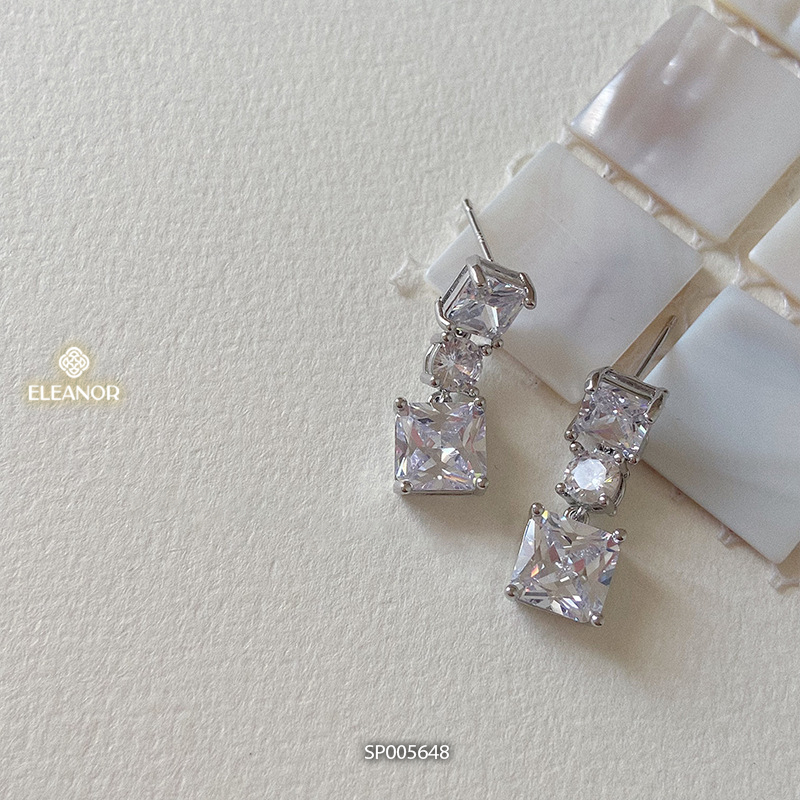 Bông tai nữ chuôi bạc 925 Eleanor Accessories dáng dài đính đá phụ kiện trang sức 5648
