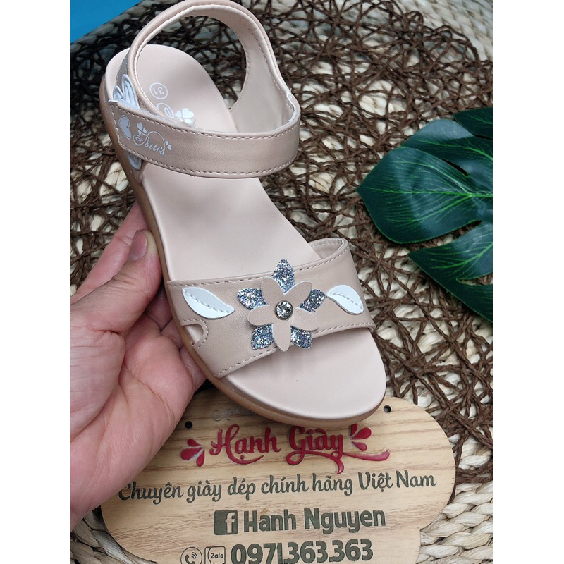 Sandan bitis bé gáidép đi học đi du lịch