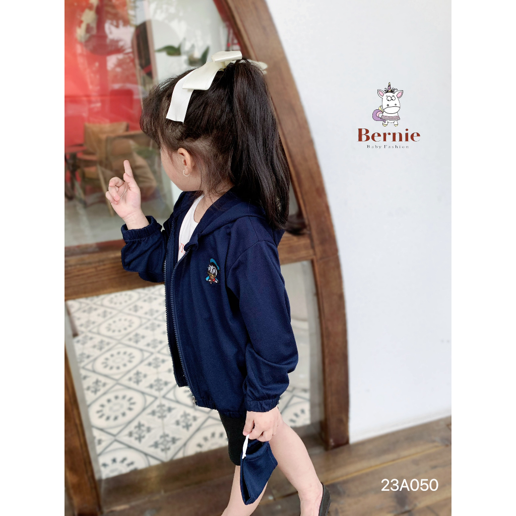 Áo chống nắng hoạt hình kèm khẩu trang Bernie cho bé